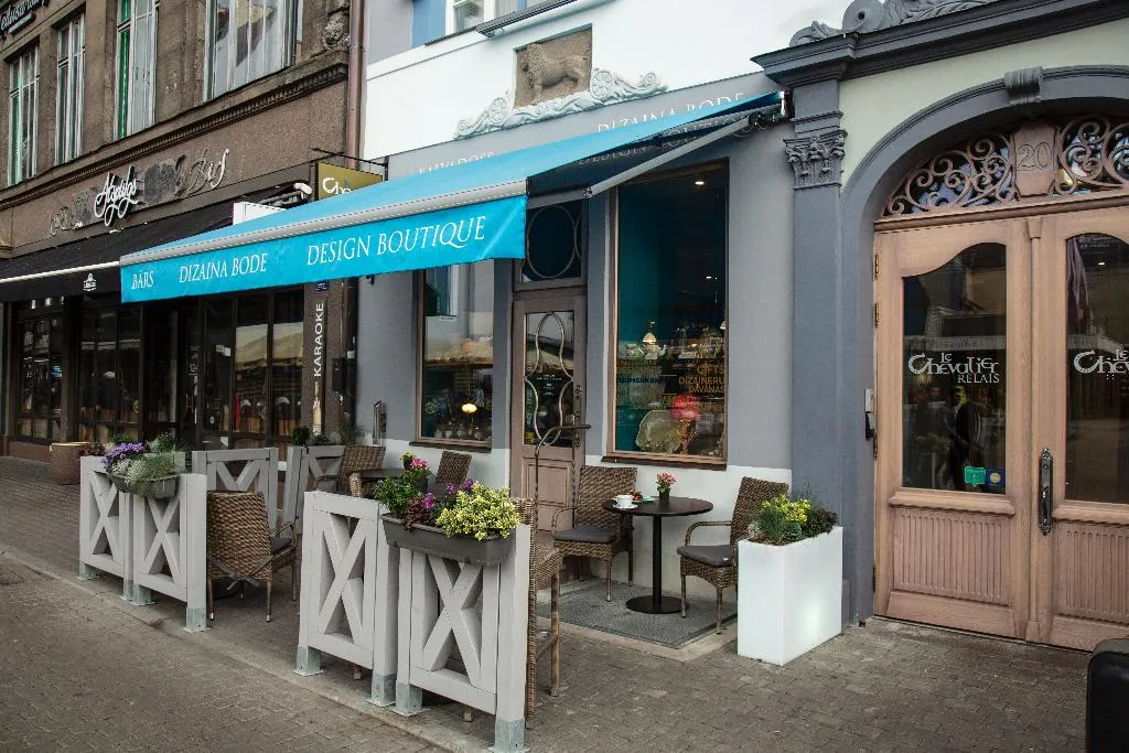 Terrace, Relais Le Chevalier, Riga