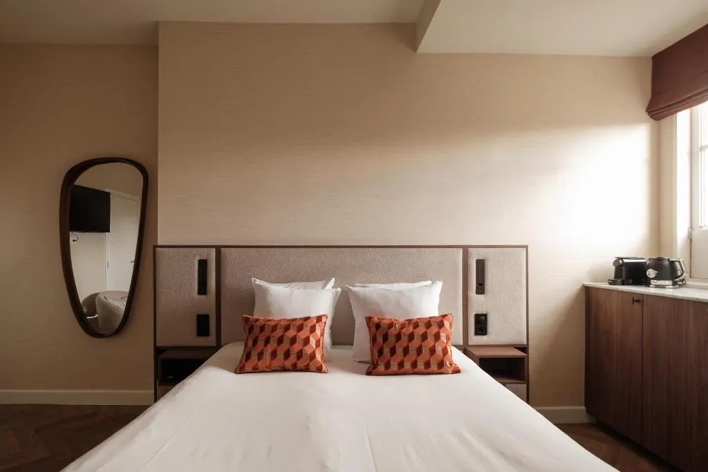 Room, Amsterdam Parklane, Amsterdam
