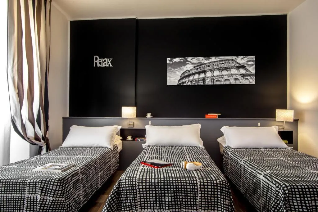TRIPLE STANDARD Room, Radio Hotel, Rome