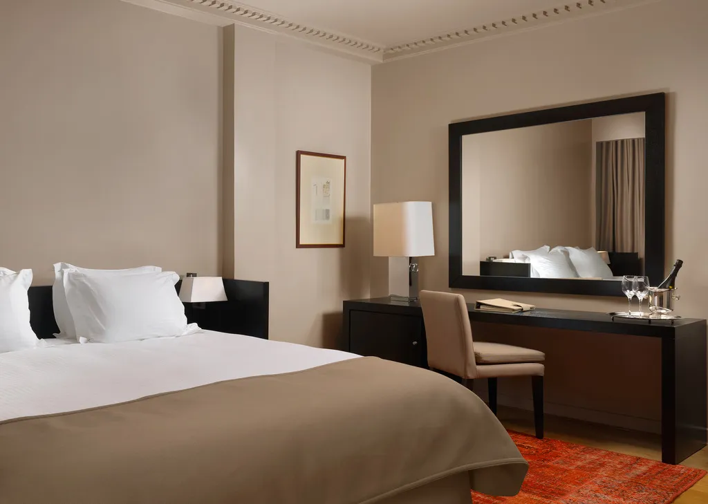 SUITE STANDARD Room, NJV Athens Plaza, Athens