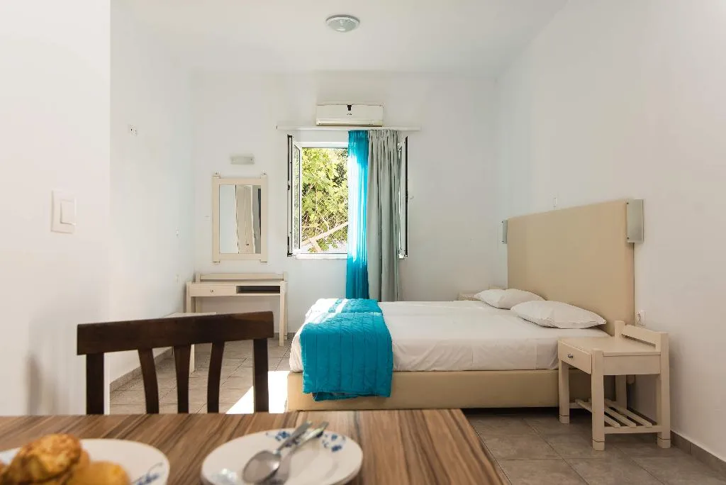 STUDIO CAPACITY 2 Room, Ibiscus Apartments, Crete