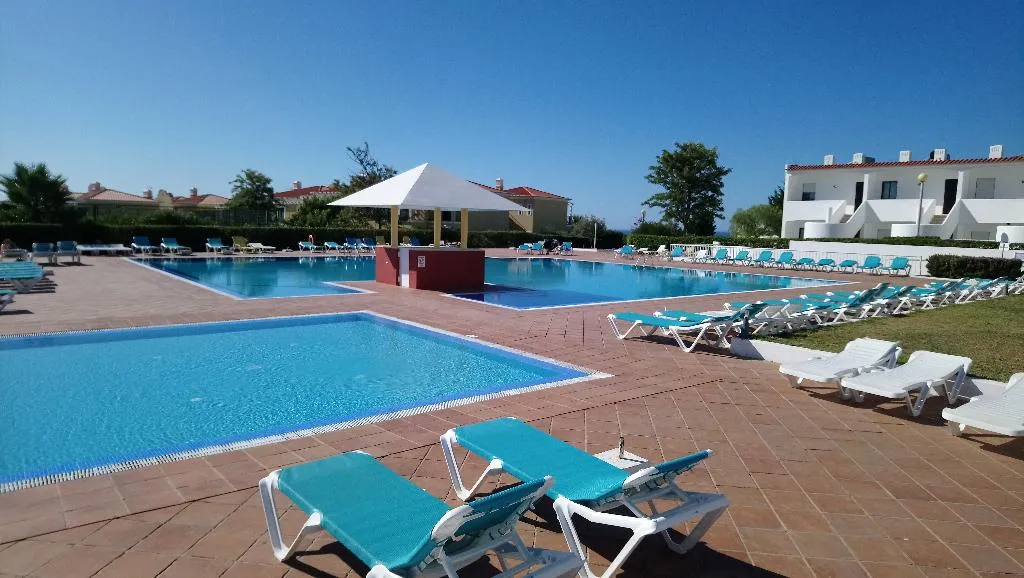 Pool, Quinta das Figueirinhas and Quintinha Village, Algarve