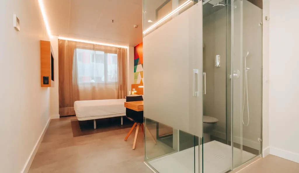 DOUBLE SINGLE USE STANDARD Room, Vertice Roomspace Madrid, Madrid