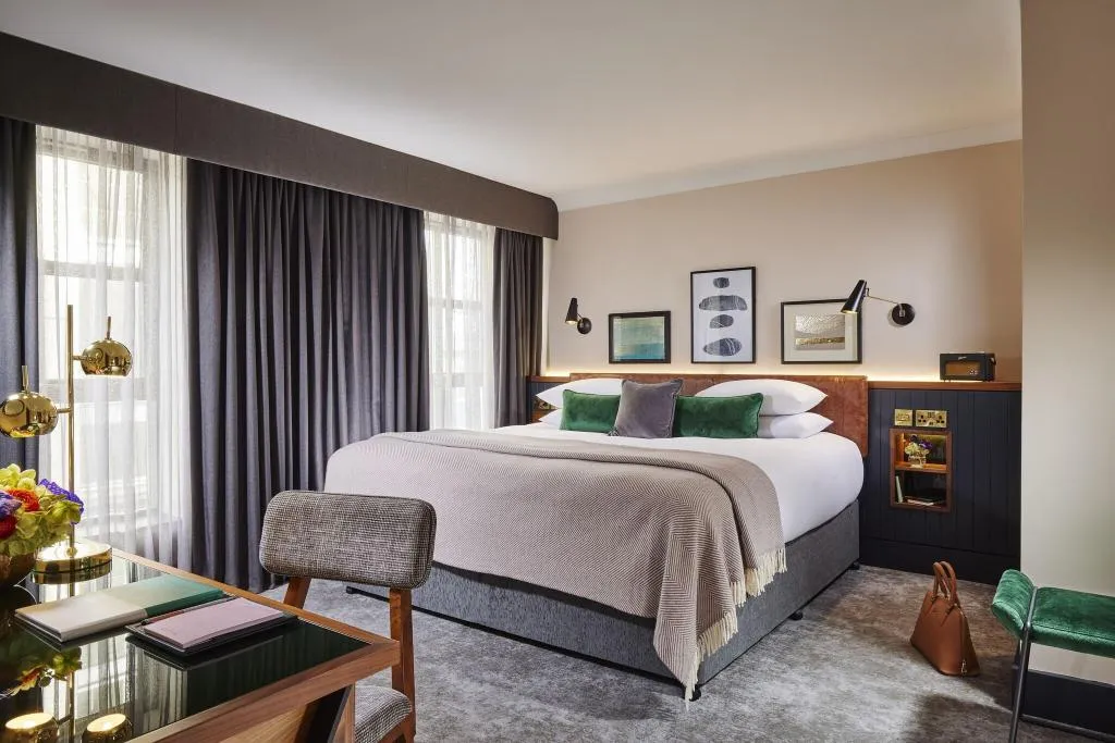 JUNIOR SUITE KING SIZE BED Room, The Alex, Dublin