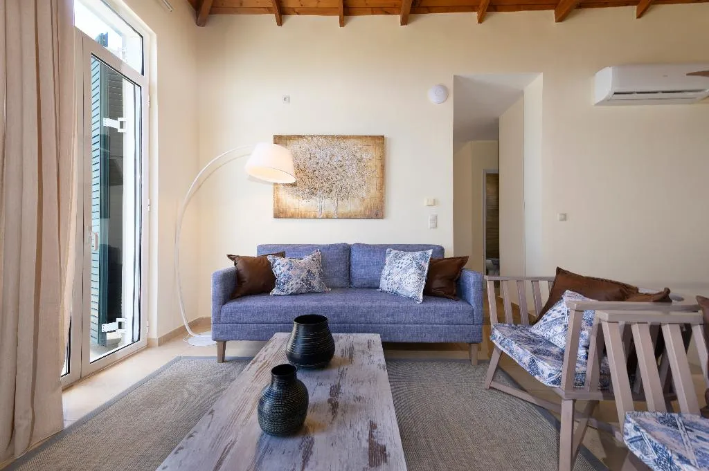 VILLA WITH PRIVATE POOL Room, Searocks Exclusive Village, Kalamata