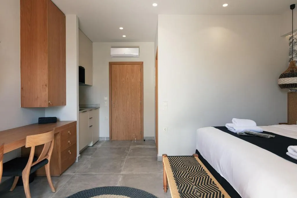 Room, Chapter 02 Gallery Suites, Crete