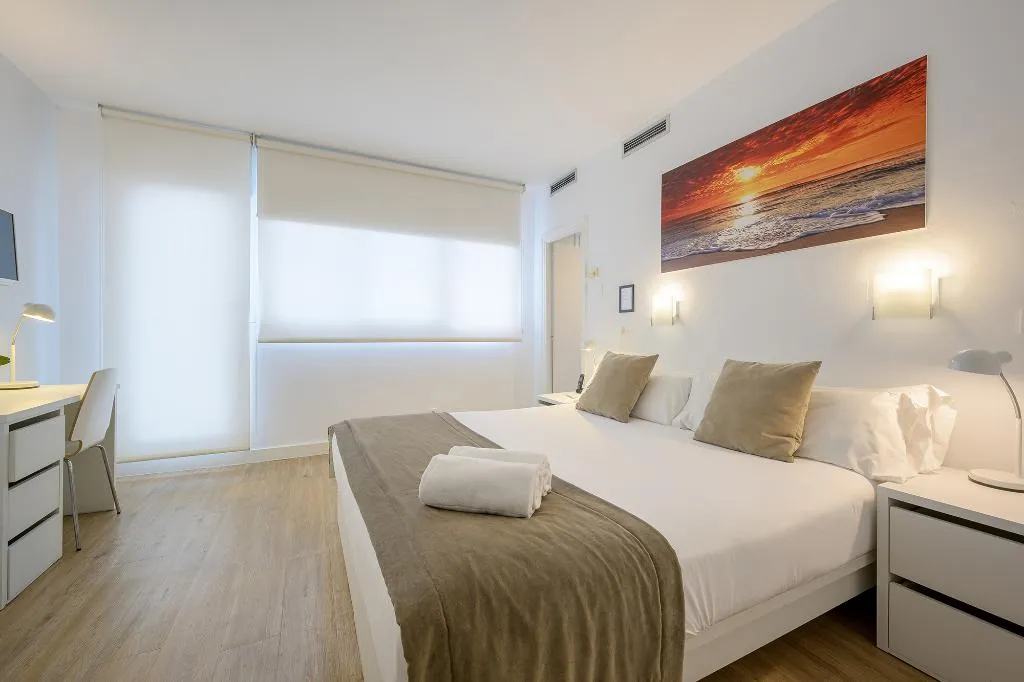DOUBLE SINGLE USE SUPERIOR Room, NeoMagna Madrid, Madrid
