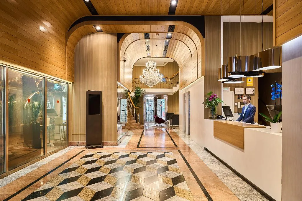 Lobby, VP Jardín de Recoletos, Madrid