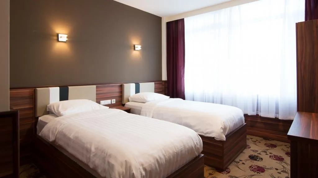 TWIN STANDARD Room, Kings Court, Amsterdam