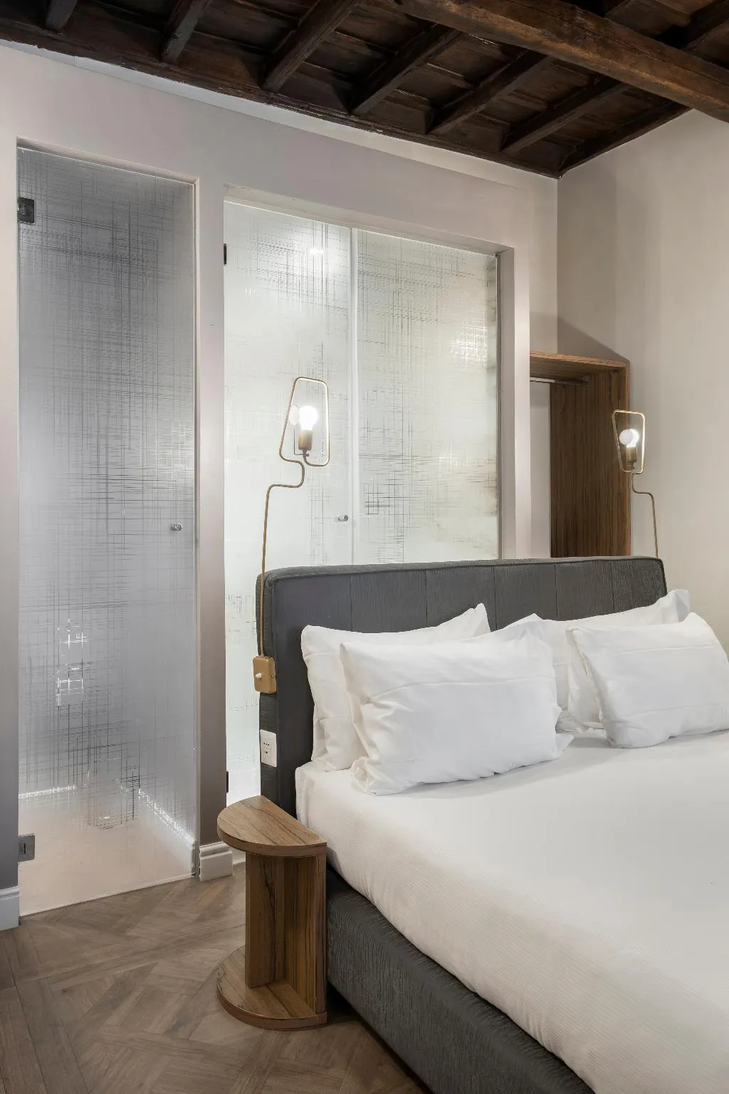 DOUBLE SUPERIOR Room, 59 Steps Trevi, Rome