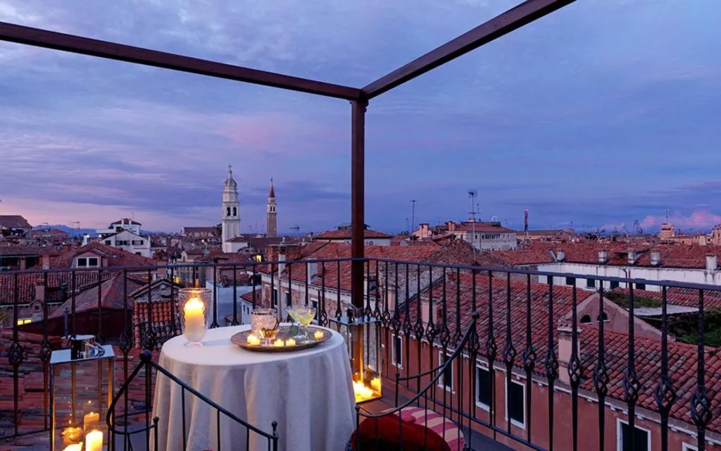 SUITE WITH TERRACE Room, Metropole Venezia, Venice