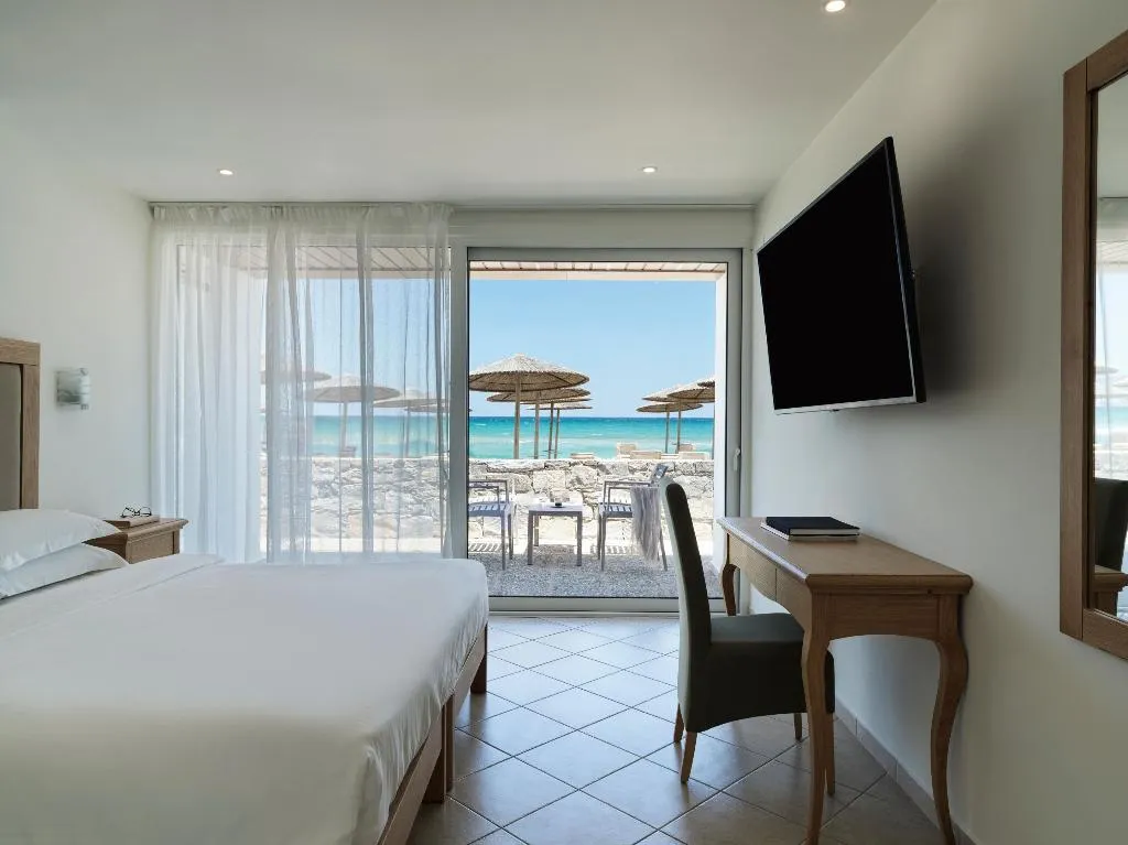 JUNIOR SUITE PREMIUM Room, Civitel Creta Beach, Crete
