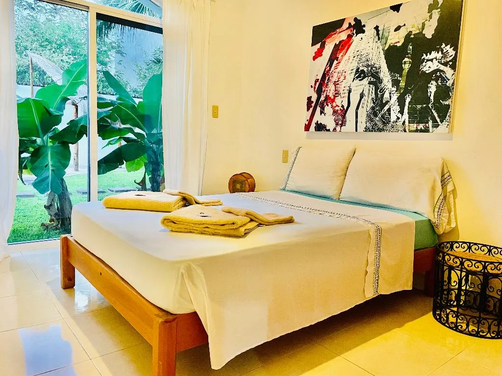 DOUBLE QUEEN SIZE BED Room, Dolce Vita Caribe B&B, Playa Del Carmen