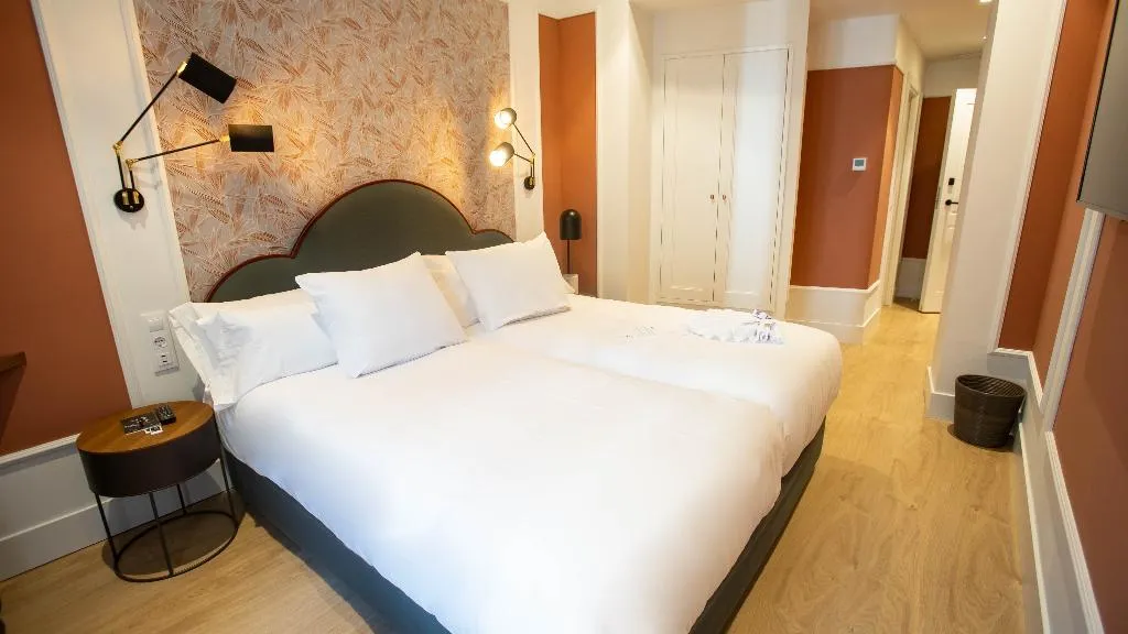 Double or Twin STANDARD Room, Soho Boutique Opera, Madrid