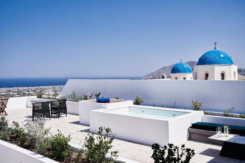 SUITE STANDARD Room, Katikies Garden Santorini - The Leading Hotels, Santorini