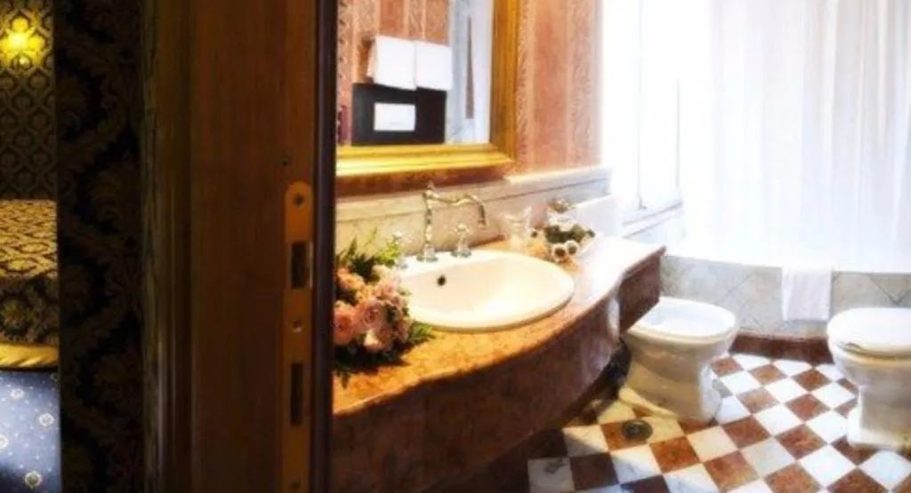 Room, Morgana, Rome