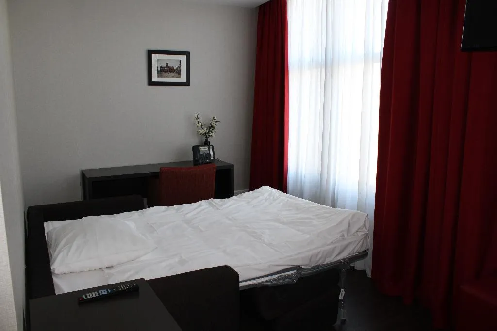 SUITE SUPERIOR Room, Royal Amsterdam Hotel, Amsterdam