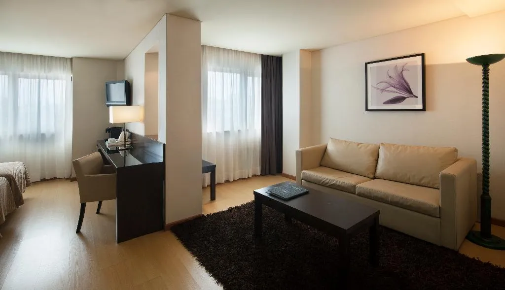 JUNIOR SUITE STANDARD Room, Turim Iberia Hotel, Lisbon