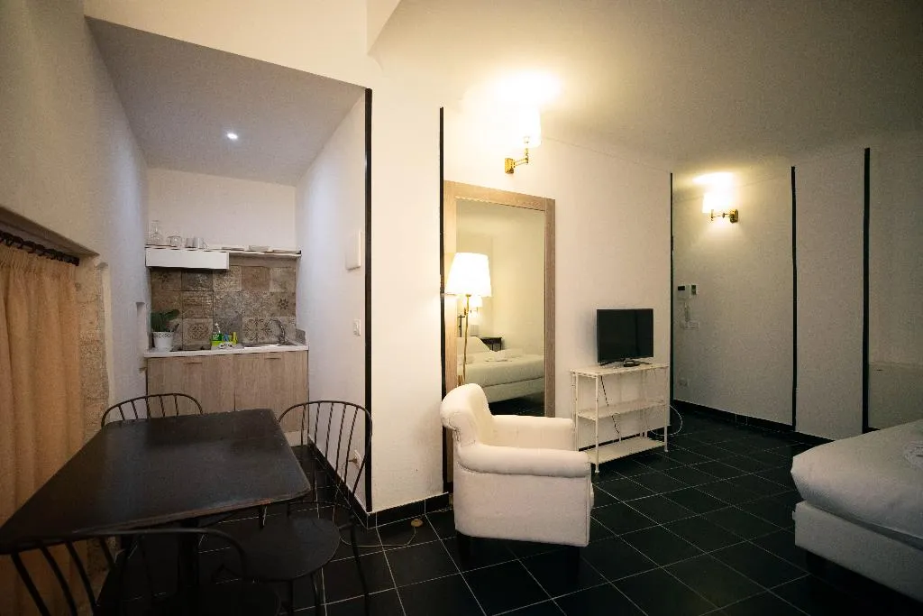 STUDIO STANDARD Room, Lanterne Magiche Ortigia, Catania