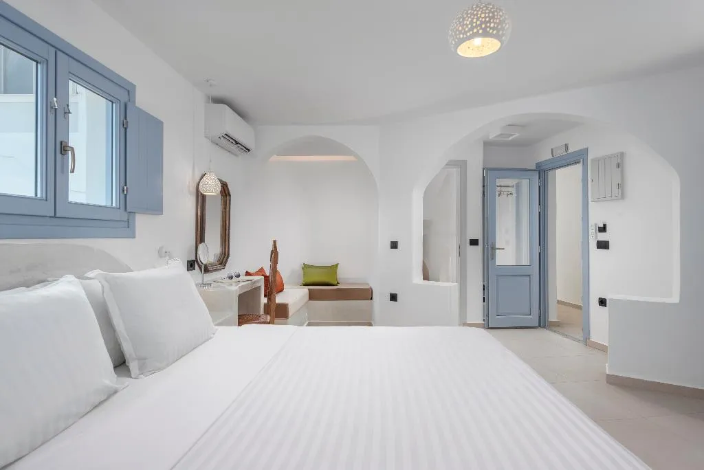 SUITE PREMIUM SEA VIEW Room, Sole D'Oro Luxury Suites, Santorini