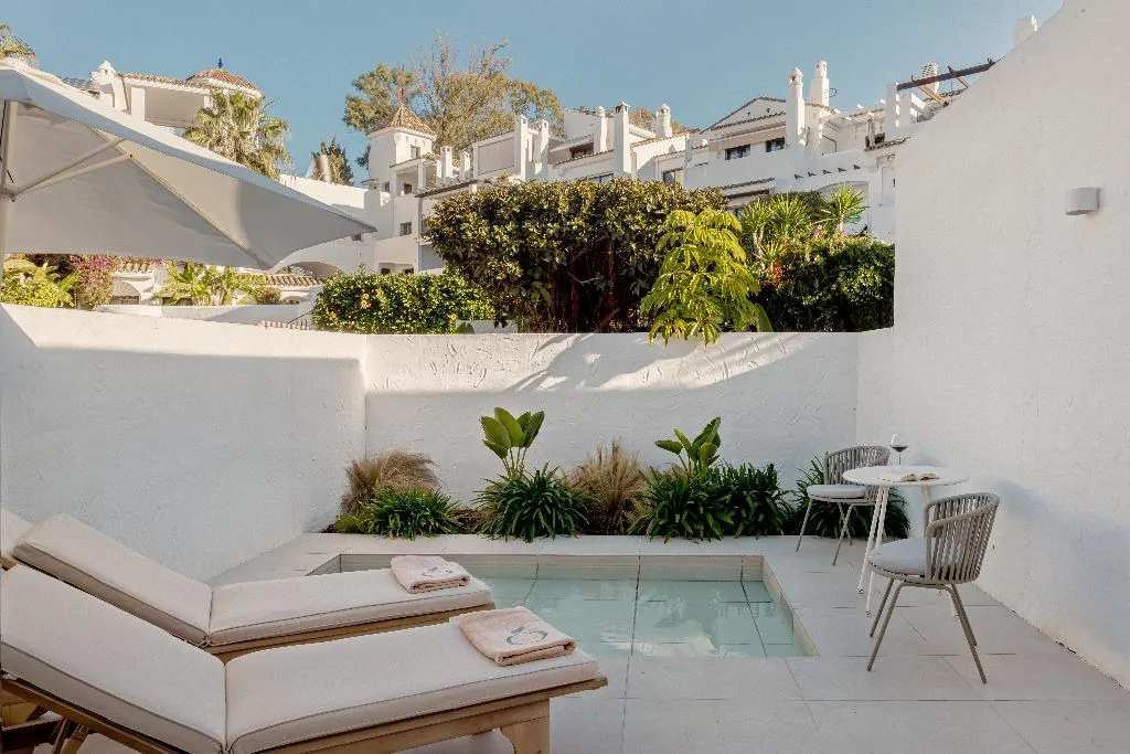 JUNIOR SUITE STANDARD Room, Anfitrion Villas & Suites, Costa Del Sol
