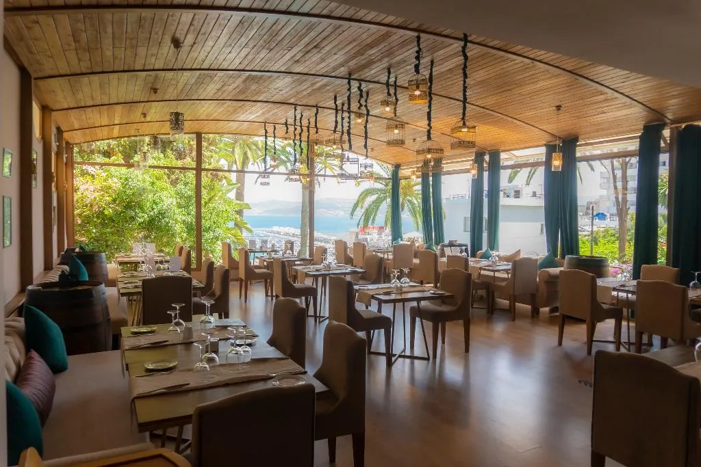 Restaurant, Rembrandt Hotel, Tangier