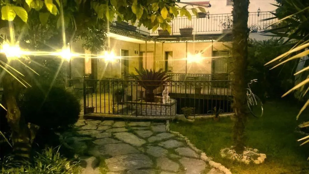 Terrace, Albergo Pace, Naples
