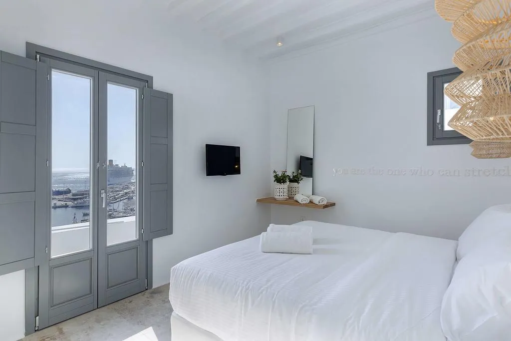 VILLA FIVE BEDROOMS WITH PRIVATE POOL Room, Sea Line Villas, Mykonos