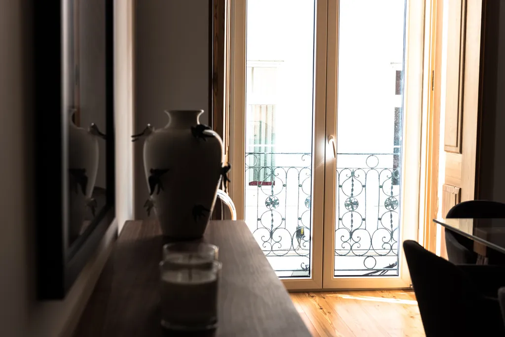 APARTMENT TWO BEDROOMS WITH TERRACE Room, Flora Chiado Apartments, Lisbon