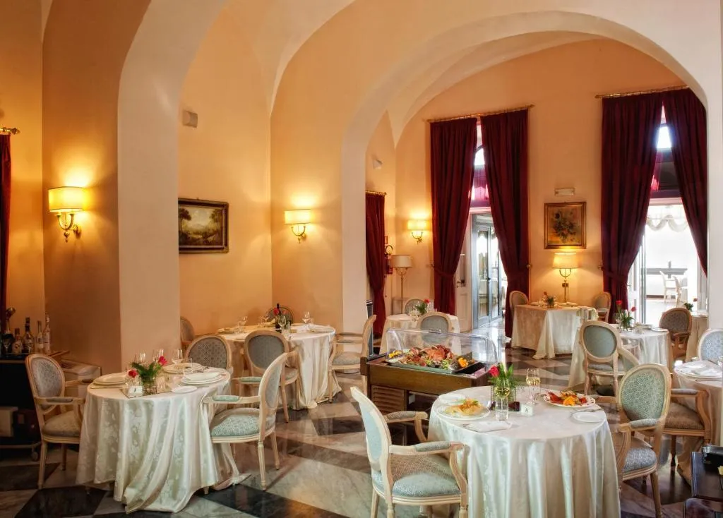 Restaurant, Hotel San Giorgio, Rome