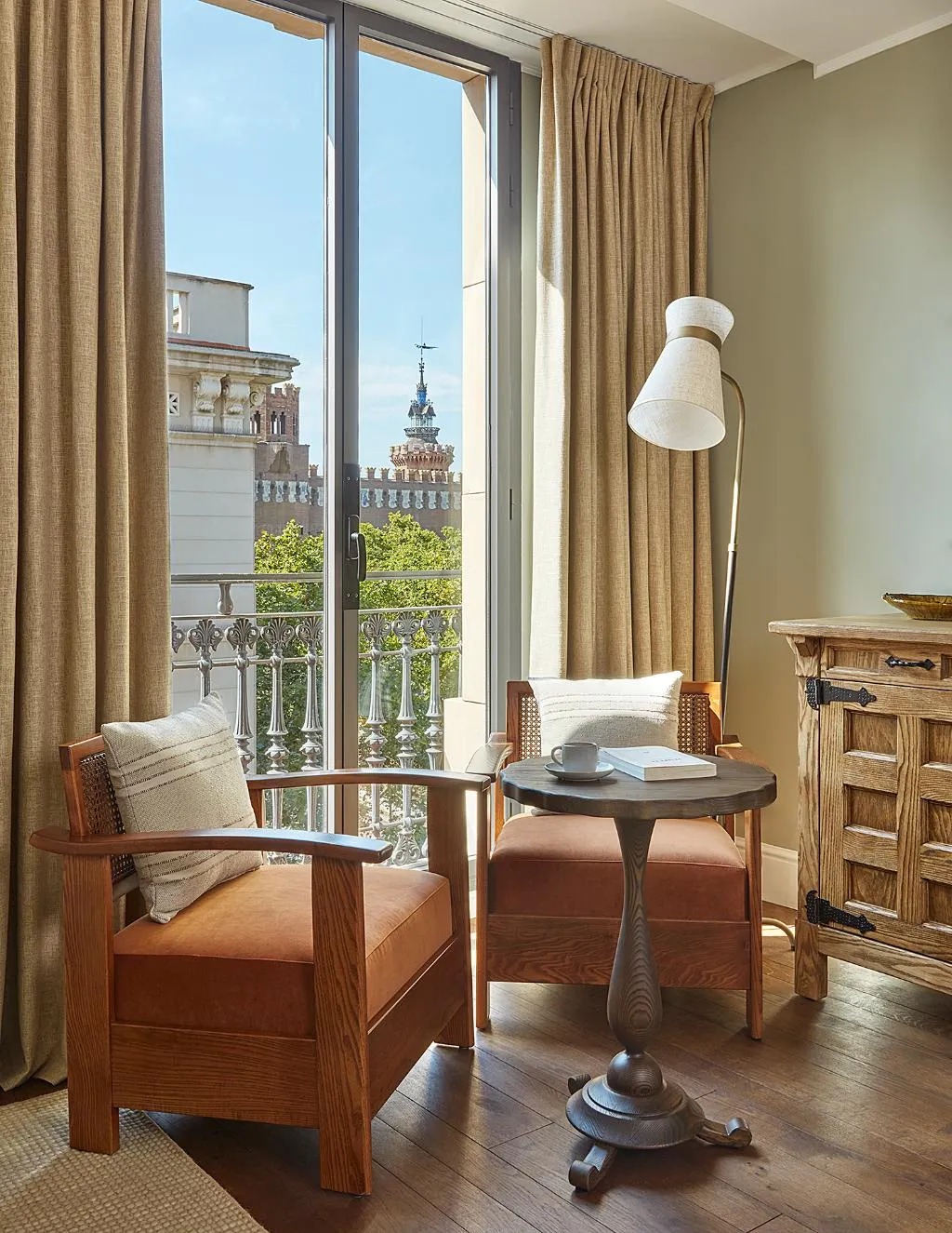 DOUBLE DELUXE CITY VIEW KING BED Room, Miiro Borneta Hotel Barcelona, Barcelona