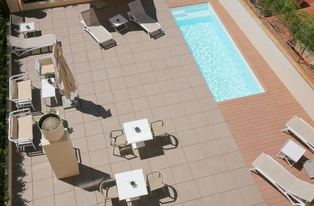 Pool, Intelier Rosa, Valencia