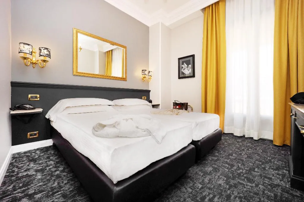 Double or Twin STANDARD Room, Barberini, Rome