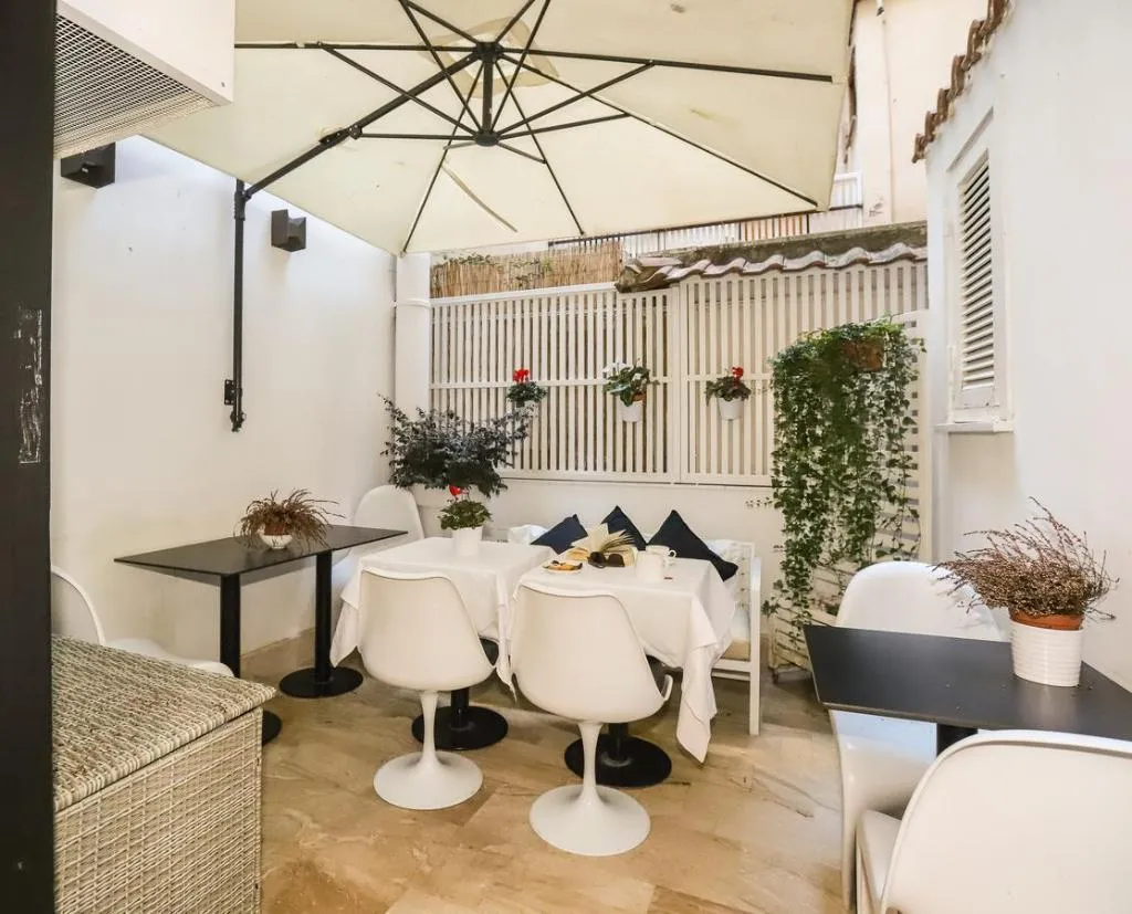 Terrace, Minerva Relais, Rome