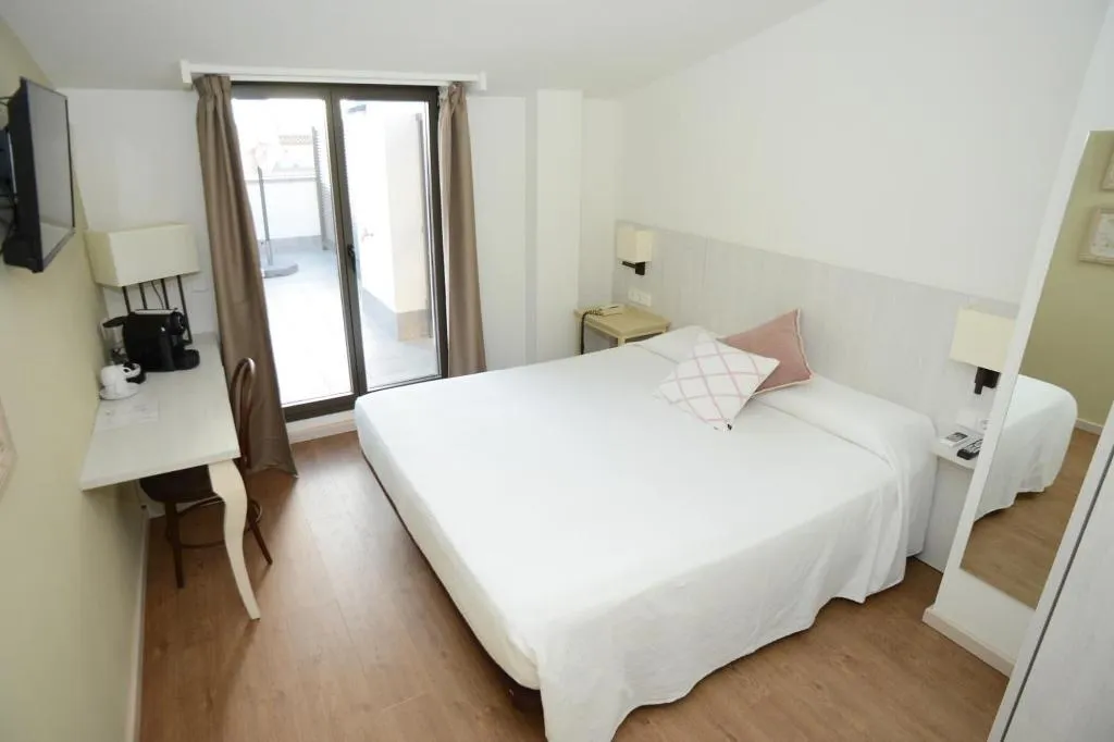 Room, Hotel L´Escala Centre, Costa Brava