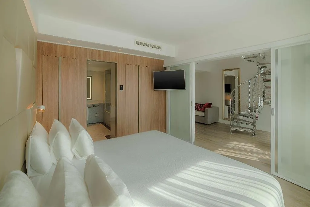 SUITE DUPLEX Room, NH Collection Roma Centro, Rome