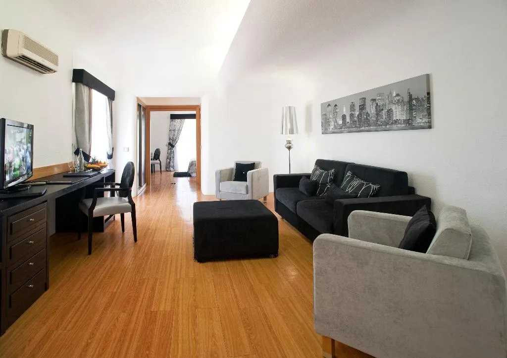 JUNIOR SUITE CLASSIC Room, Alcazar Hotel & SPA, Algarve