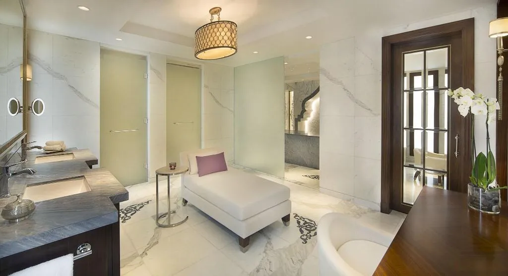 Room, The Ritz-Carlton, Dubai, Dubai