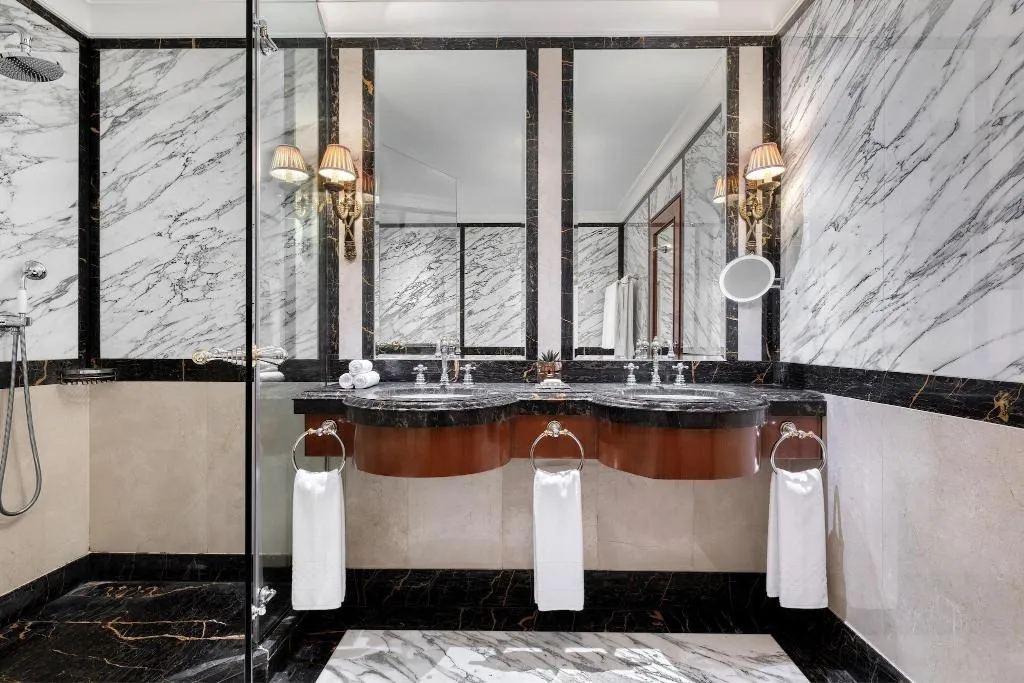 Room, Grande Bretagne, A Luxury Collection Hotel, Athens