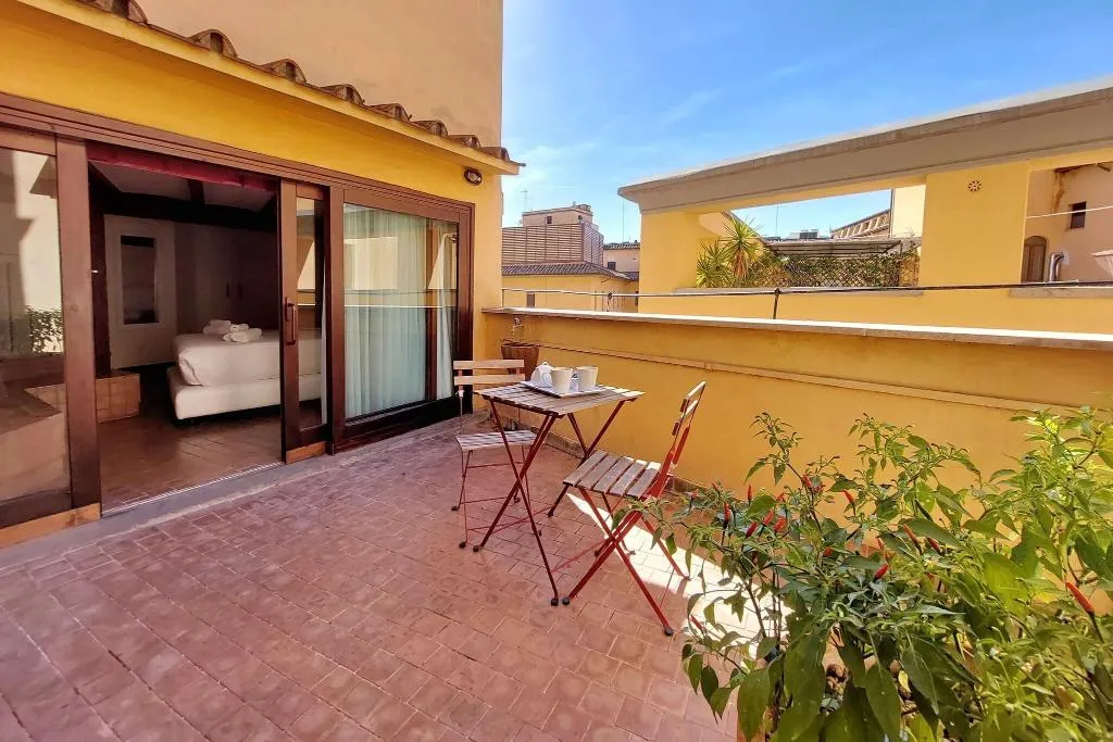 FAMILY ROOM DUPLEX Room, Trevi Rome Suite, Rome