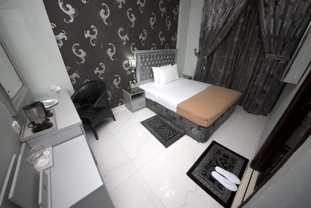 Double or Twin STANDARD Room, White Fort Hotel, Dubai