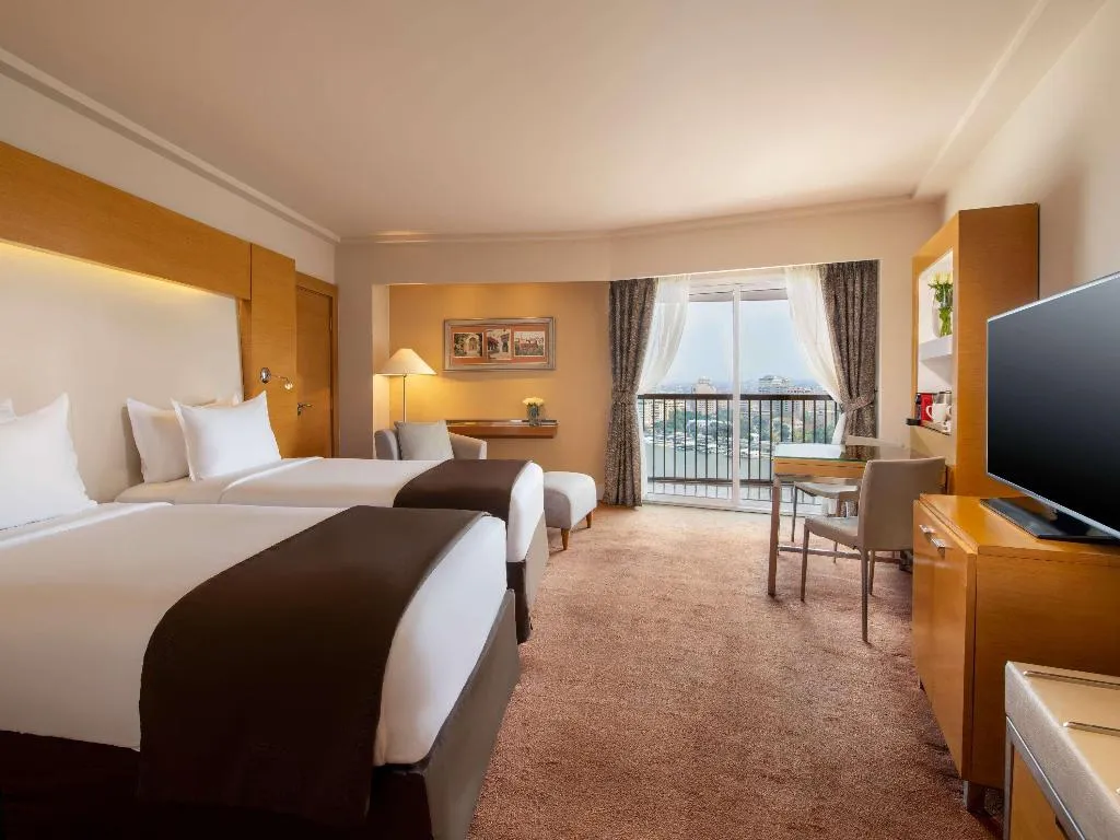 TWIN LUXURY Room, Sofitel Cairo Nile El Gezirah, Cairo