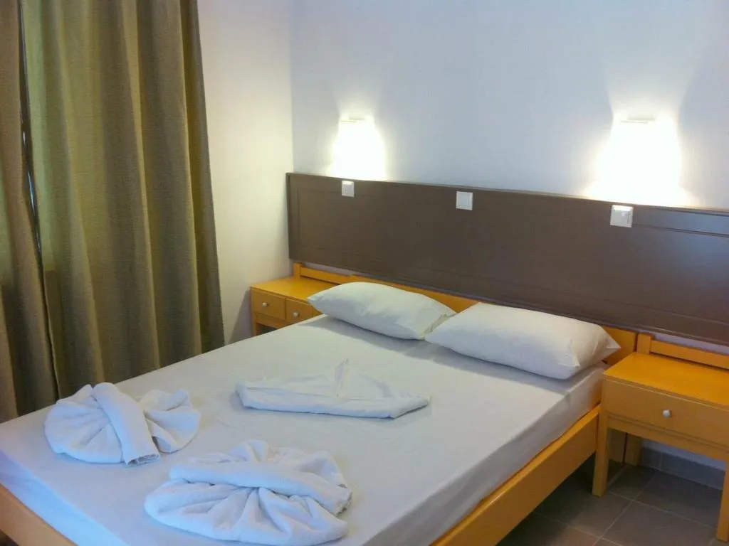APARTMENT CAPACITY 5 TWO BEDROOMS Room, Fantasia Hotel Apartments, Kos
