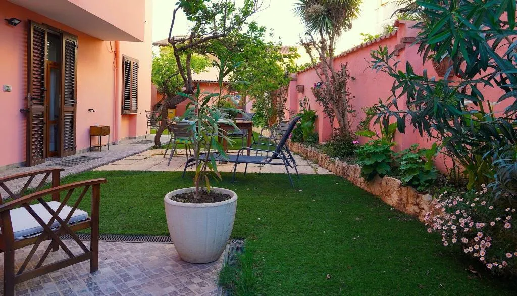 Terrace, Flowery Inn Villa, Alghero