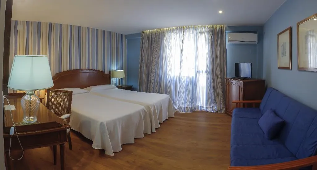 Double or Twin STANDARD Room, La Barracuda, Costa Del Sol