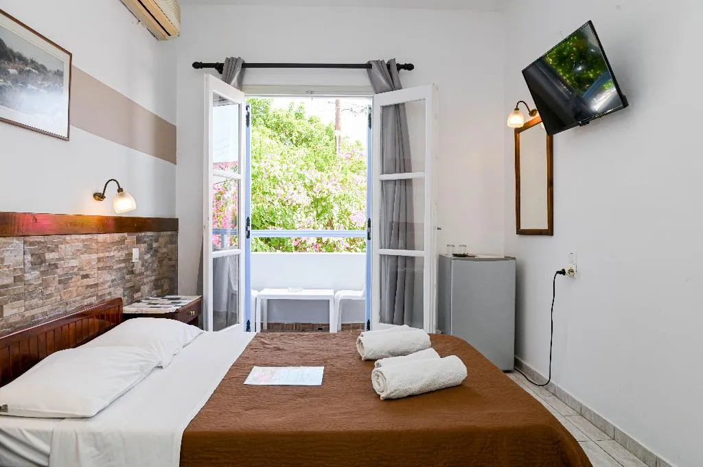 DOUBLE CLASSIC WITH BALCONY Room, Narkissos Hotel, Santorini