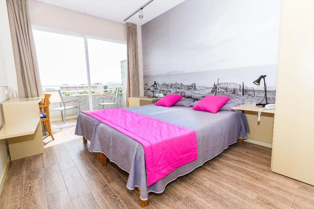 Double or Twin STANDARD Room, Eix Platja Daurada Hotel & SPA, Majorca