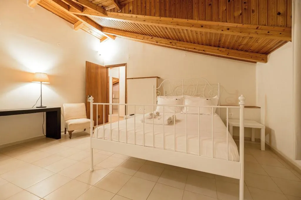 Room, Denise Studios & Apartments, Zante