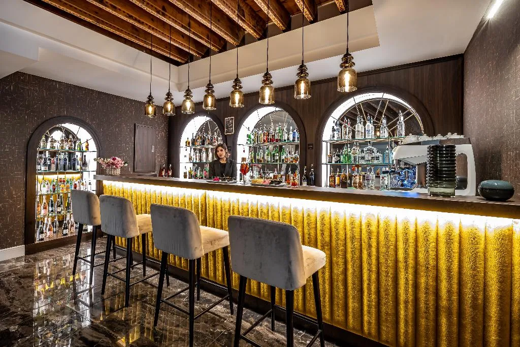Bar, Palazzo Alfieri, Florence