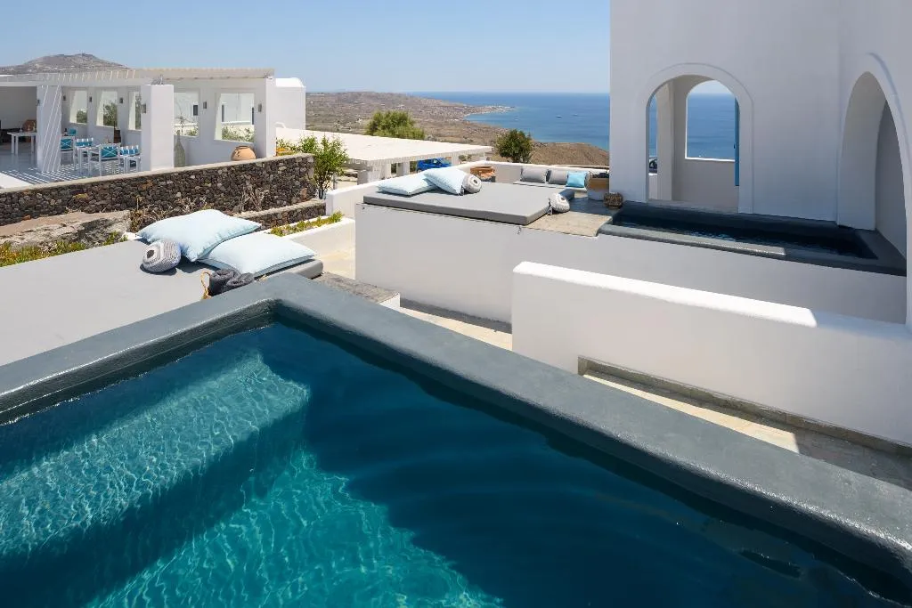 FAMILY ROOM TWO BEDROOMS Room, Kalestesia Suites, Santorini